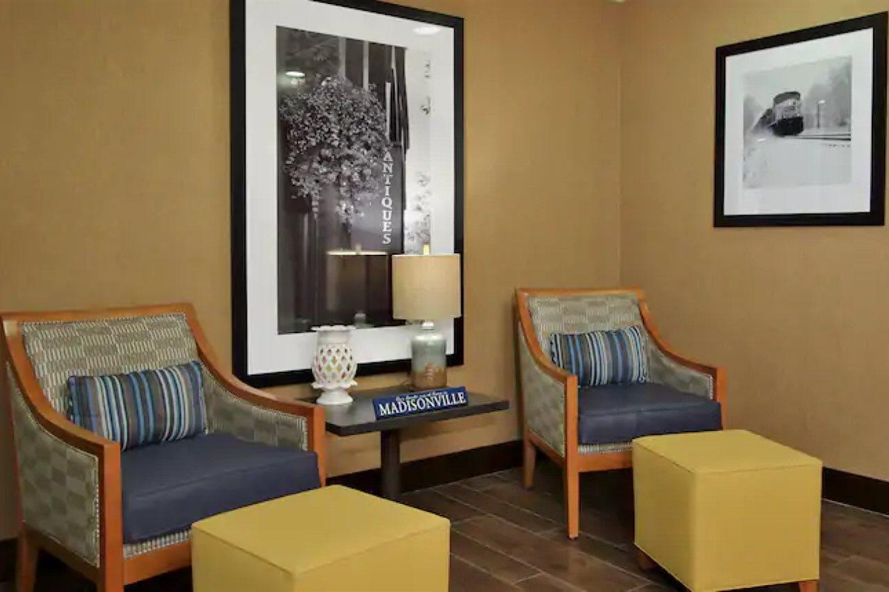 Hampton Inn & Suites Madisonville Eksteriør bilde