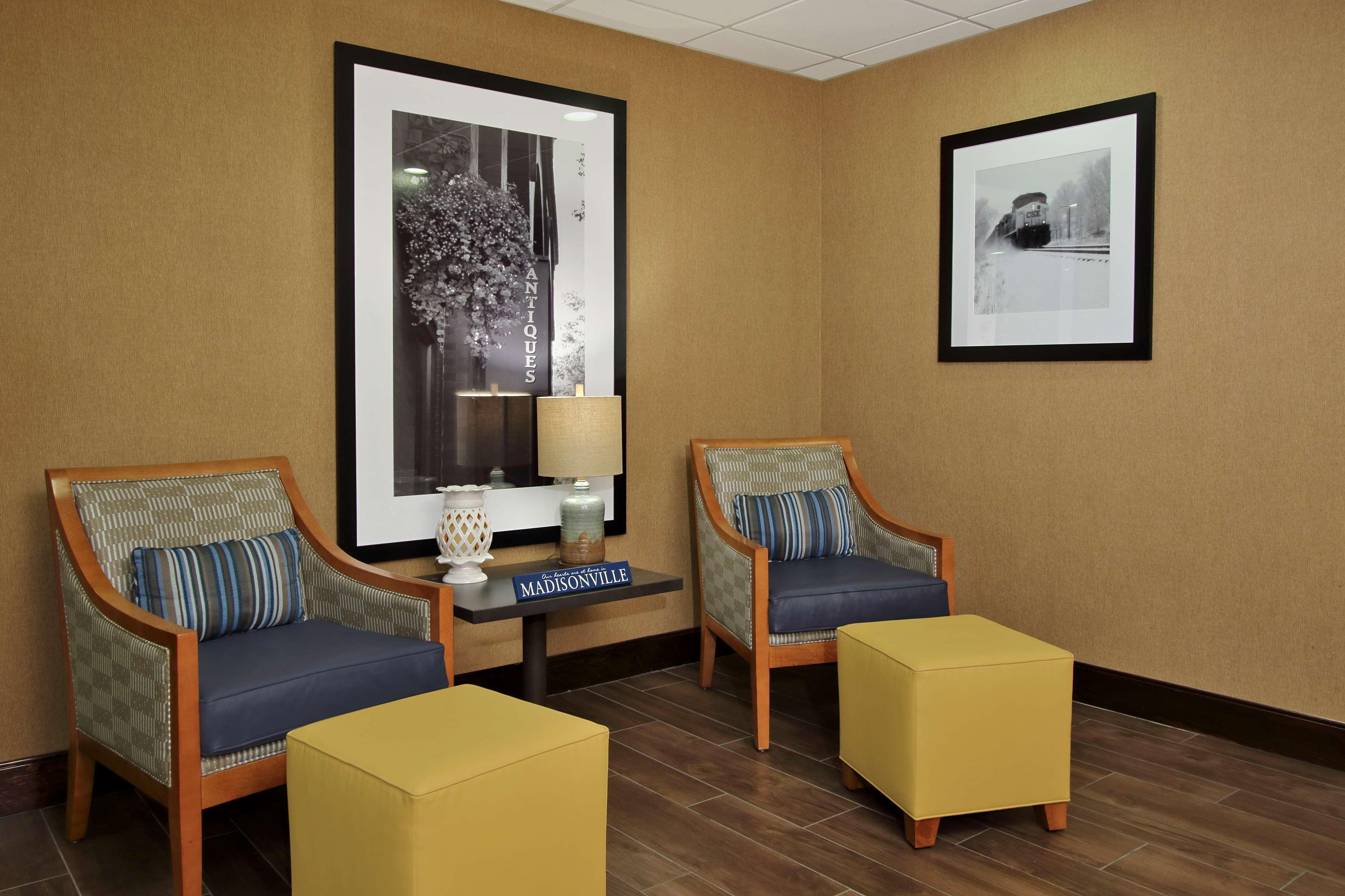 Hampton Inn & Suites Madisonville Eksteriør bilde