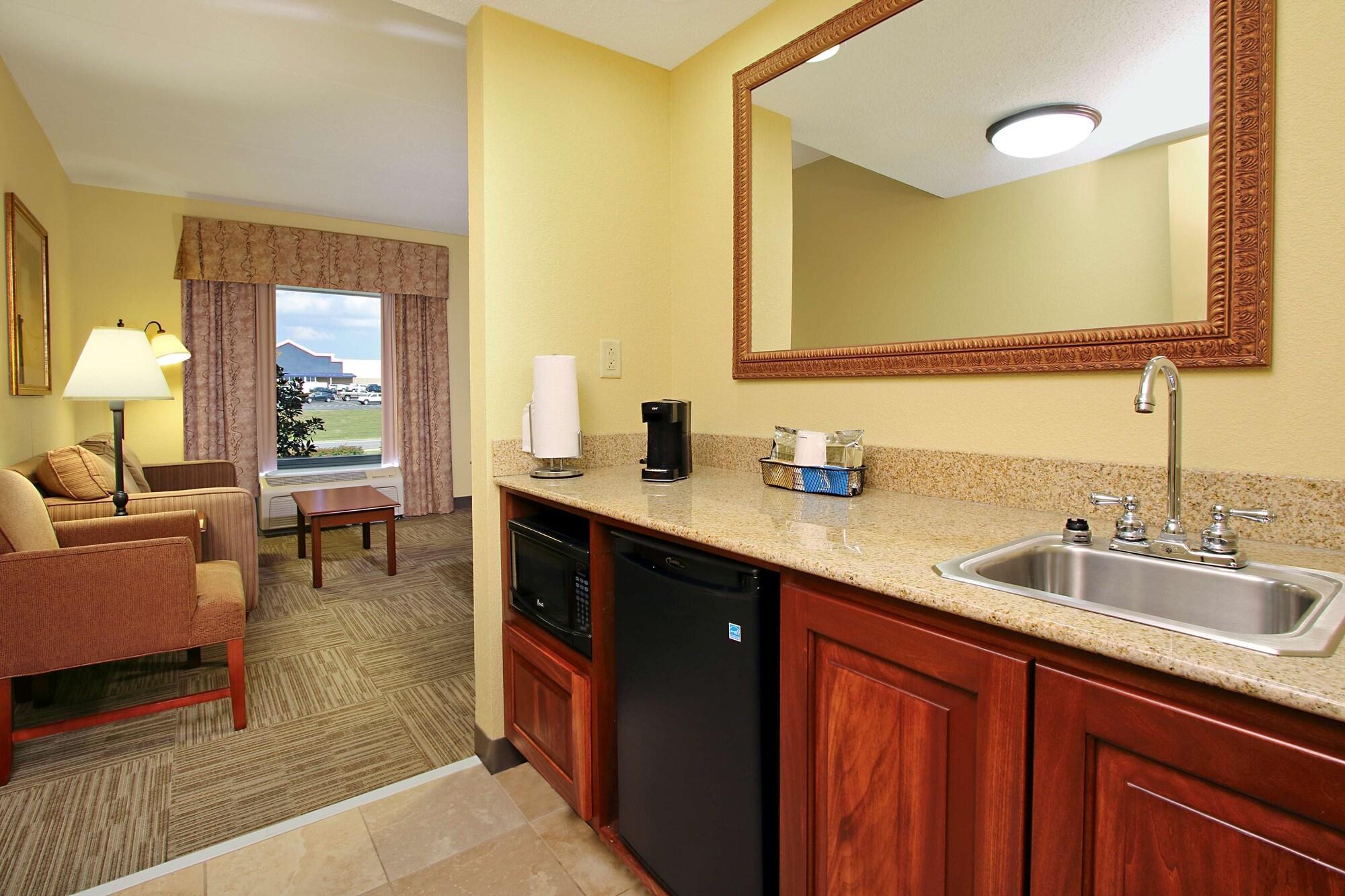 Hampton Inn & Suites Madisonville Eksteriør bilde